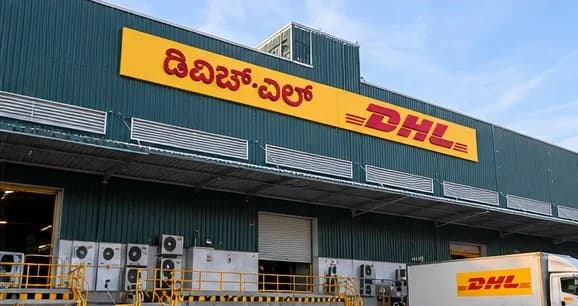 DHL bilingual ACP signage on warehouse